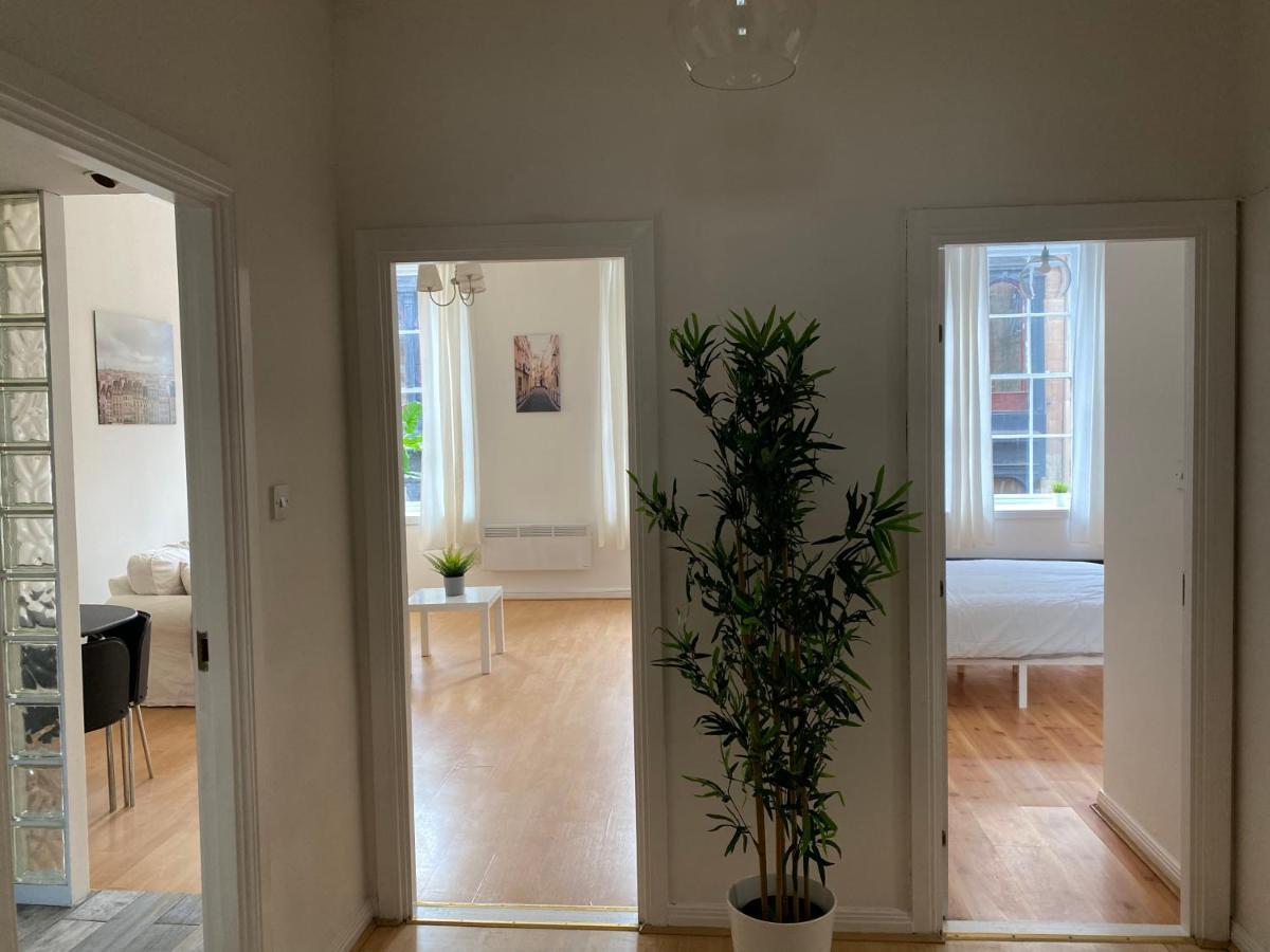Lovely 1-Bed Apartment In Glasgow Merchant City Bagian luar foto